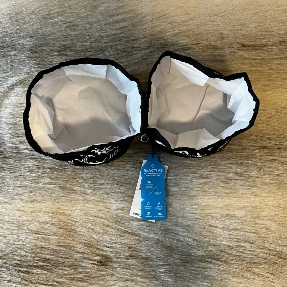 New VERA BRADLEY Glass Vines Lighten Up Two-Pack Collapsible Travel Pet Bowls